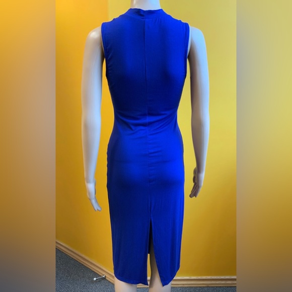 In Style - Picture 2 of 2